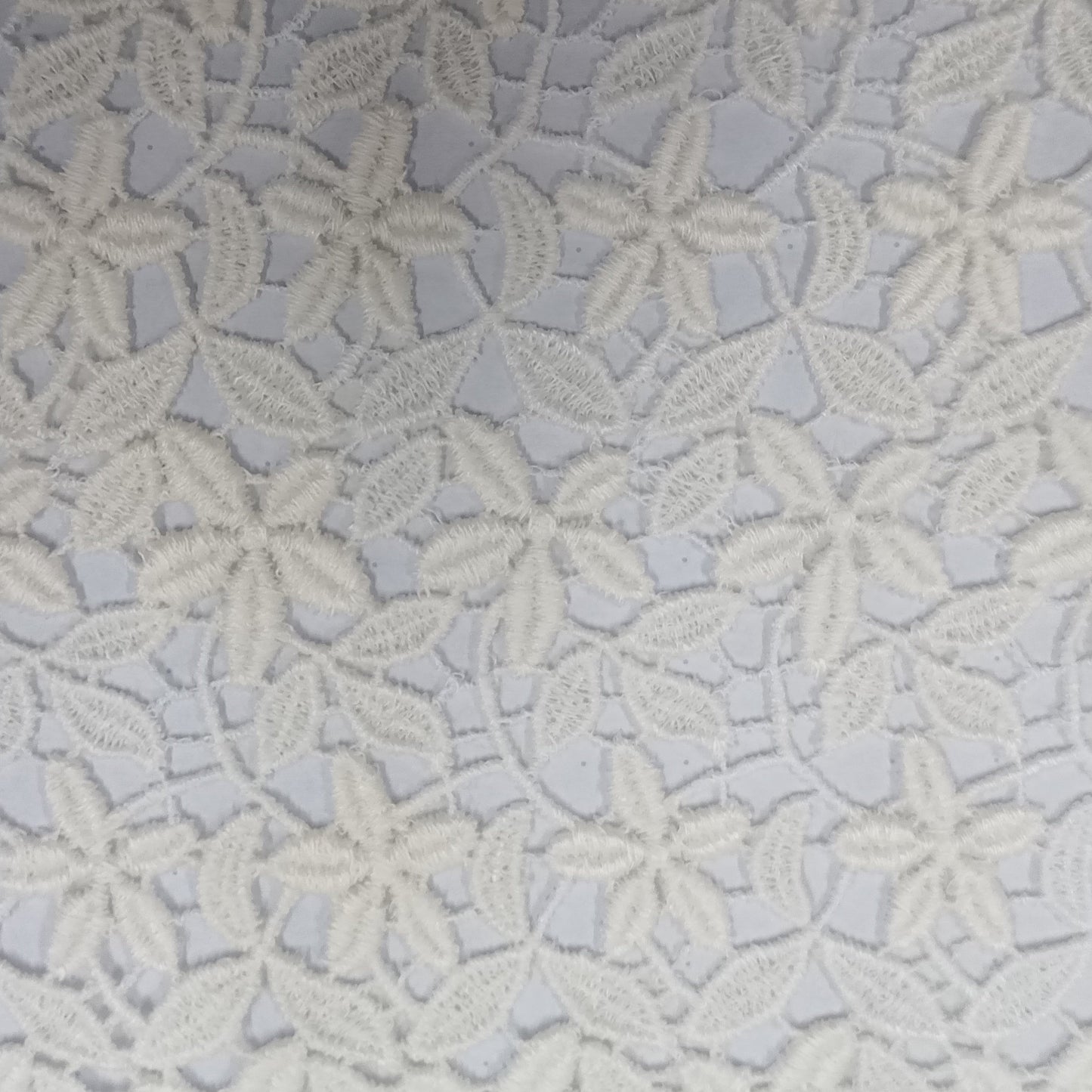 MAMORI リネン刺繍レース生地
