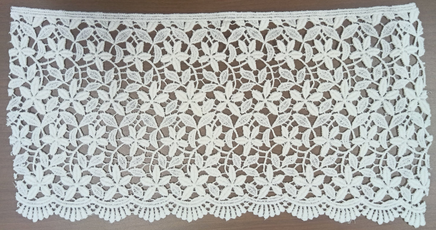 MAMORI　リネン刺繍レース生地